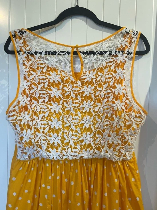 ANTHROPOLOGIE x Moulinette Sœurs fit & flare yellow polka dot dress 12 - Picture 10 of 14